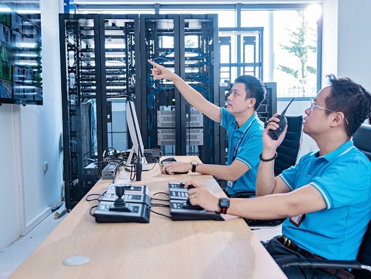 Bộ Thông tin và Truyền thông xác định trong năm 2024 sẽ đẩy mạnh chuyển đổi số quốc gia gắn với phát triển kinh tế số, xã hội số - Ảnh: LÊ SƠN