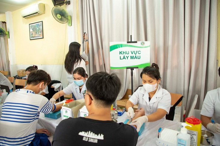Bộ Y tế đề xuất người lái xe sau khi điều trị bệnh, tai nạn phải chủ động khám lại sức khỏe - Ảnh 1.