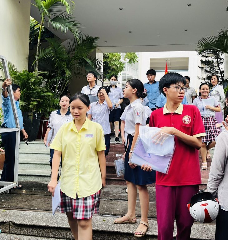 Thi tuyển sinh 10 3 môn: môn thứ 3 do Sở GD-ĐT quyết định - Ảnh 1.